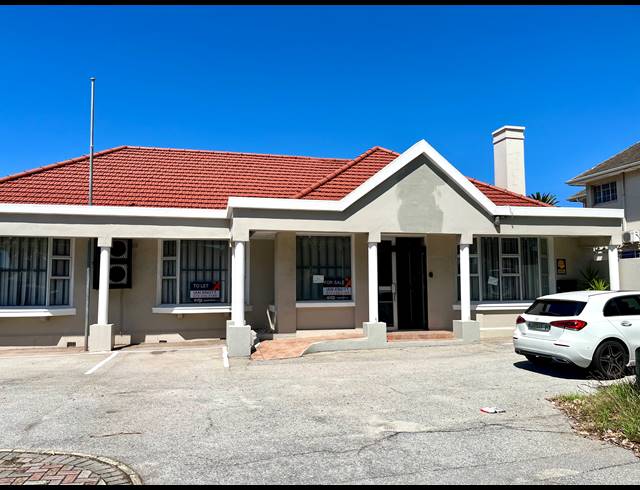 300M² BUILDING FOR SALE IN MILL PARK